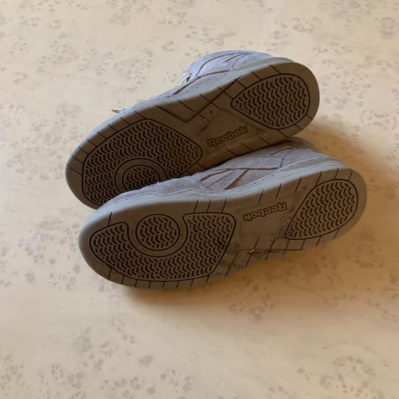 Reebok Gray Women's Composite toe Sneakers - Picture 6 of 6